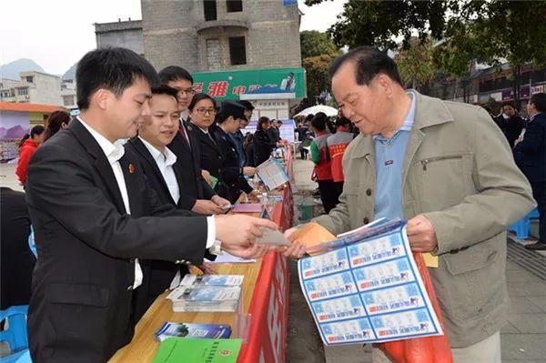 南宁市食品药品监督管理局最新动态报道