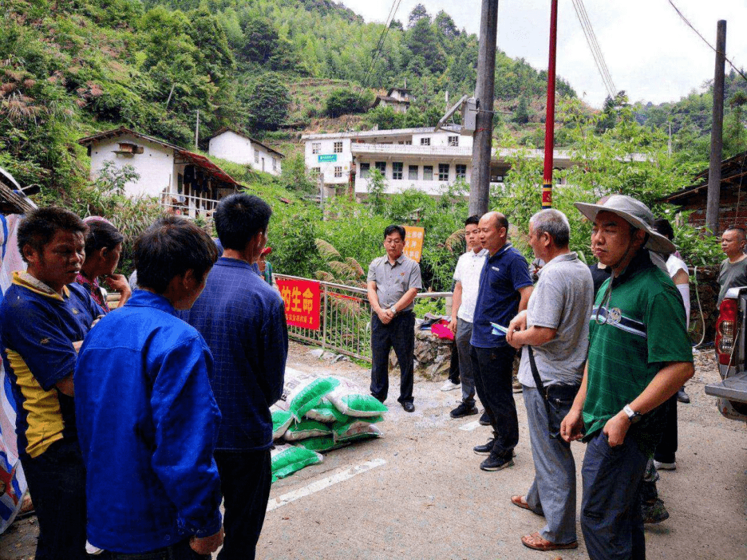 背崩乡新任领导团队引领地方发展启航新征程